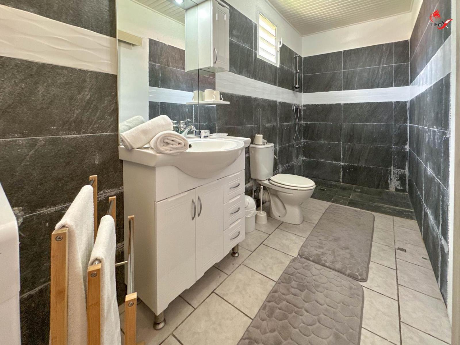 Chez Zelou Villa Sainte-Anne Dış mekan fotoğraf